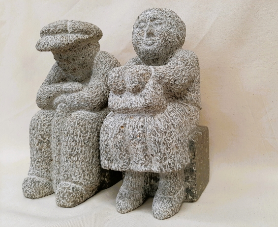 Figuratieve beelden van steen