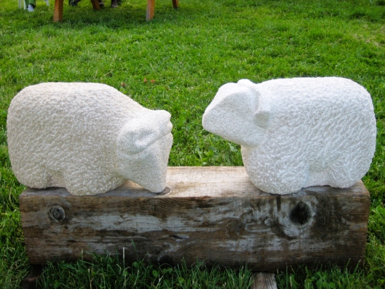 beeld schapen frans kalksteen